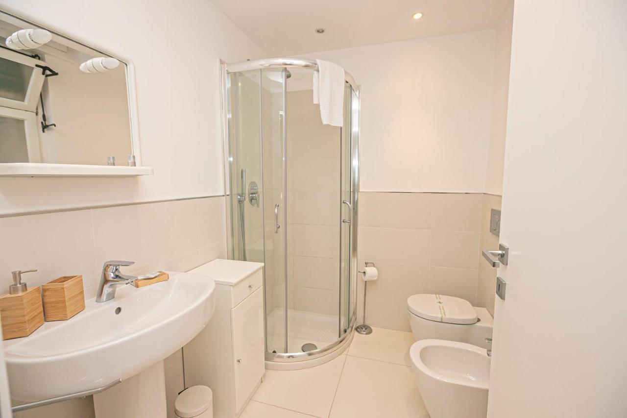 Splendid Apartment Генуа Екстериор снимка