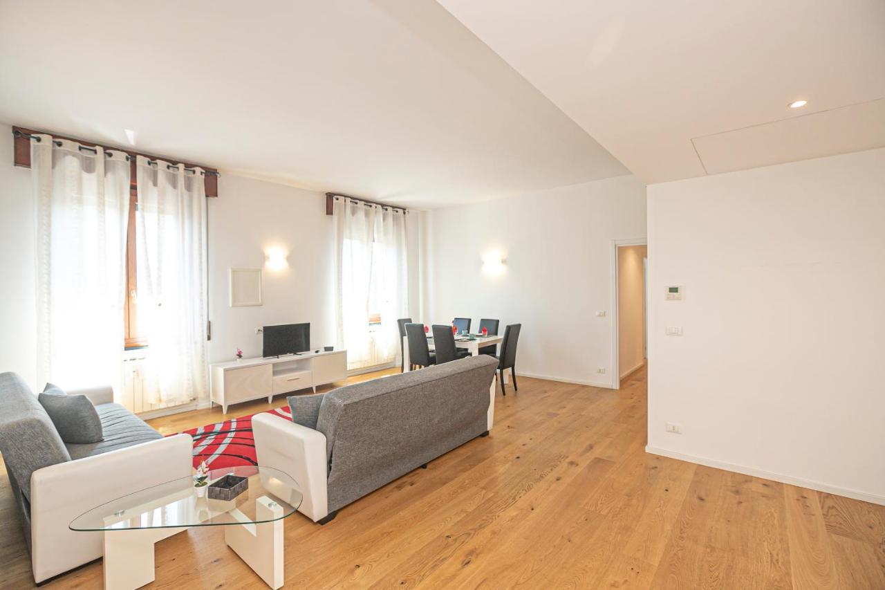 Splendid Apartment Генуа Екстериор снимка