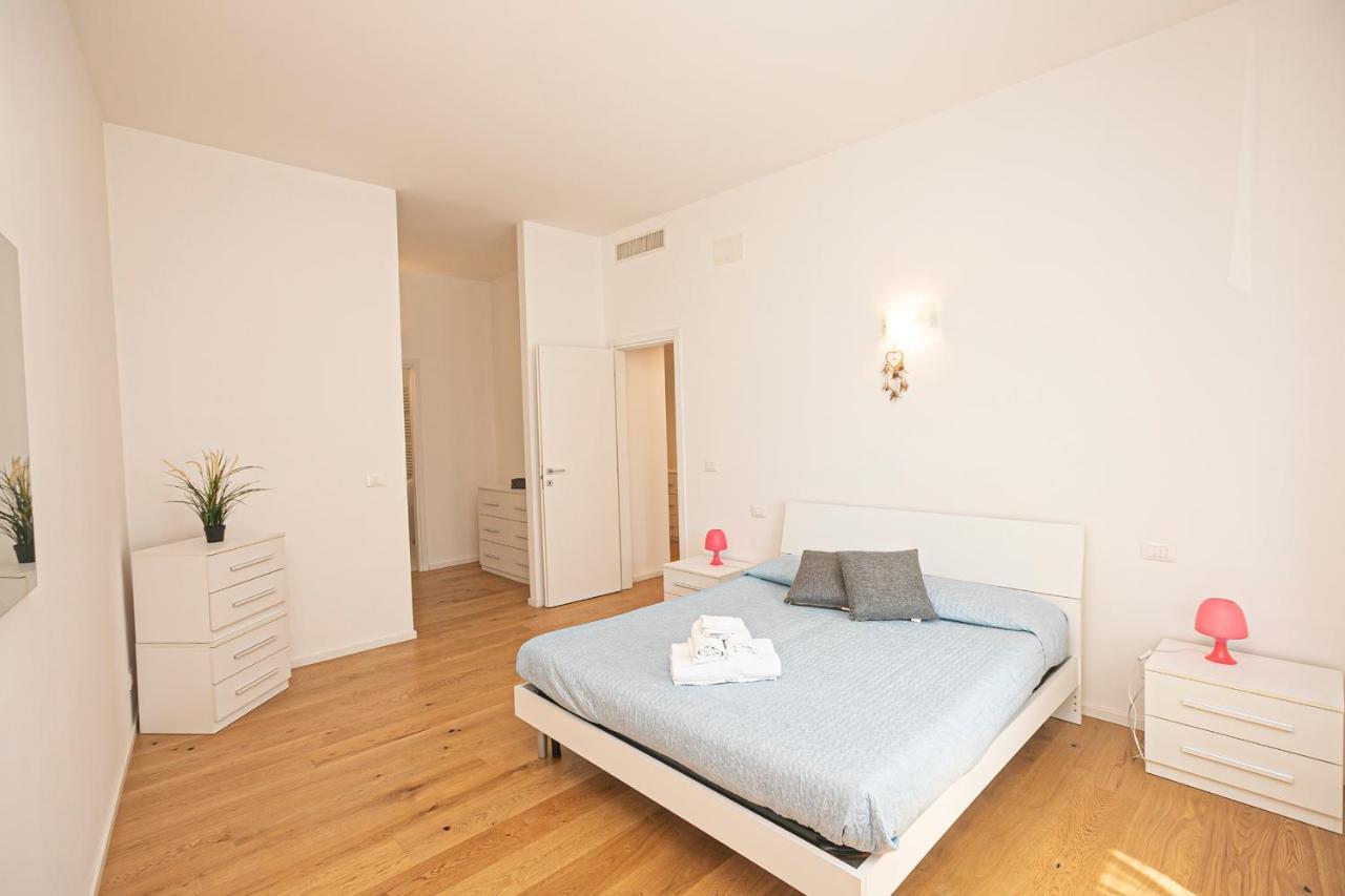Splendid Apartment Генуа Екстериор снимка